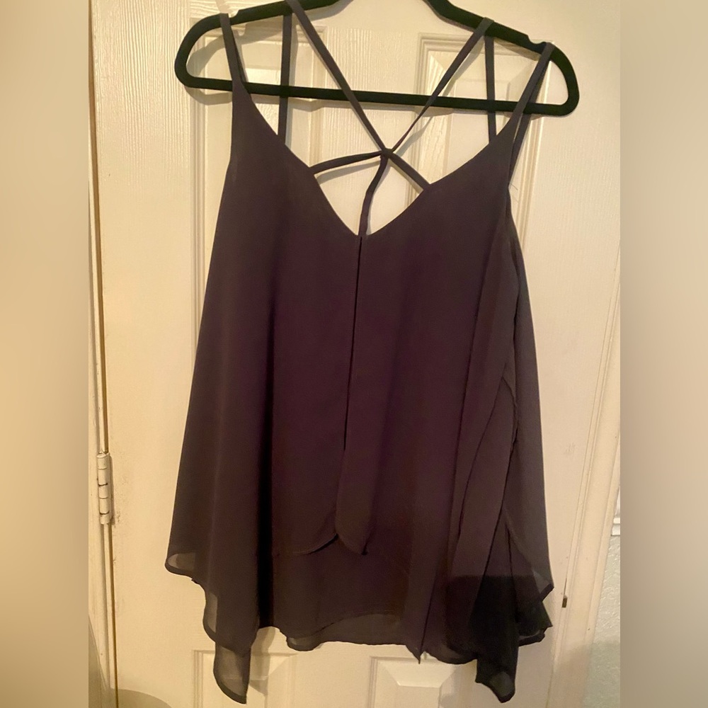 Torrid grey edgy sleeveless strappy chiffon cami size 1X - Picture 5 of 6
